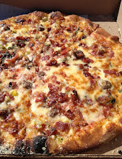 Bacon Cheeseburger Pizza