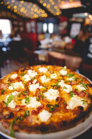 Pizza review photo