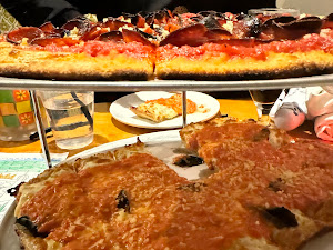 Pizza review photo