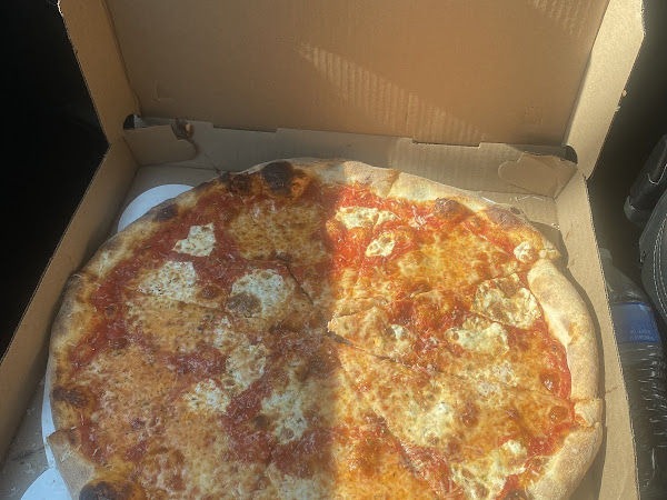 Pizza review photo