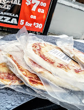 Frozen Pizza Mozzarella