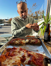 Deep Pizza 1 2 Meatballs And 1 2 Cheese