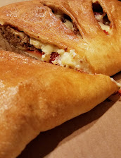 Crust Pepperoni Hamburger Calzone