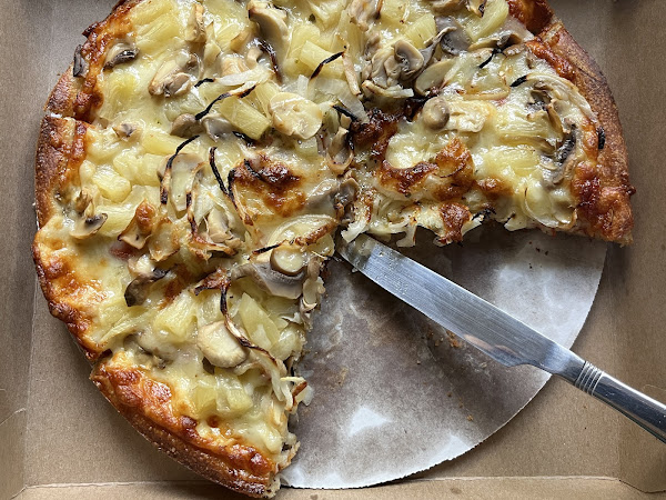 Pizza review photo