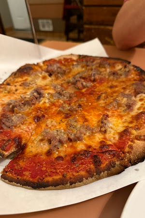Pizza review photo