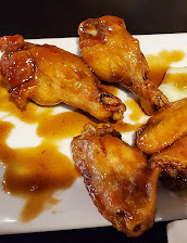 Bar Wings