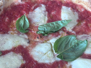 Pizza review photo